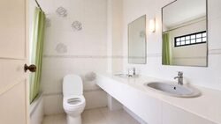 Bedok Ria (D16), Terrace #572619271